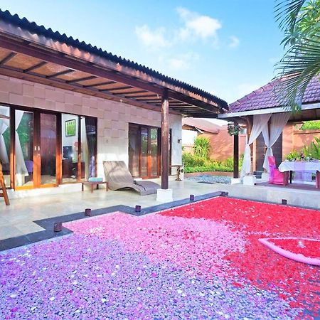 סמיניאק One Bedroom Private Villa Kuta מראה חיצוני תמונה