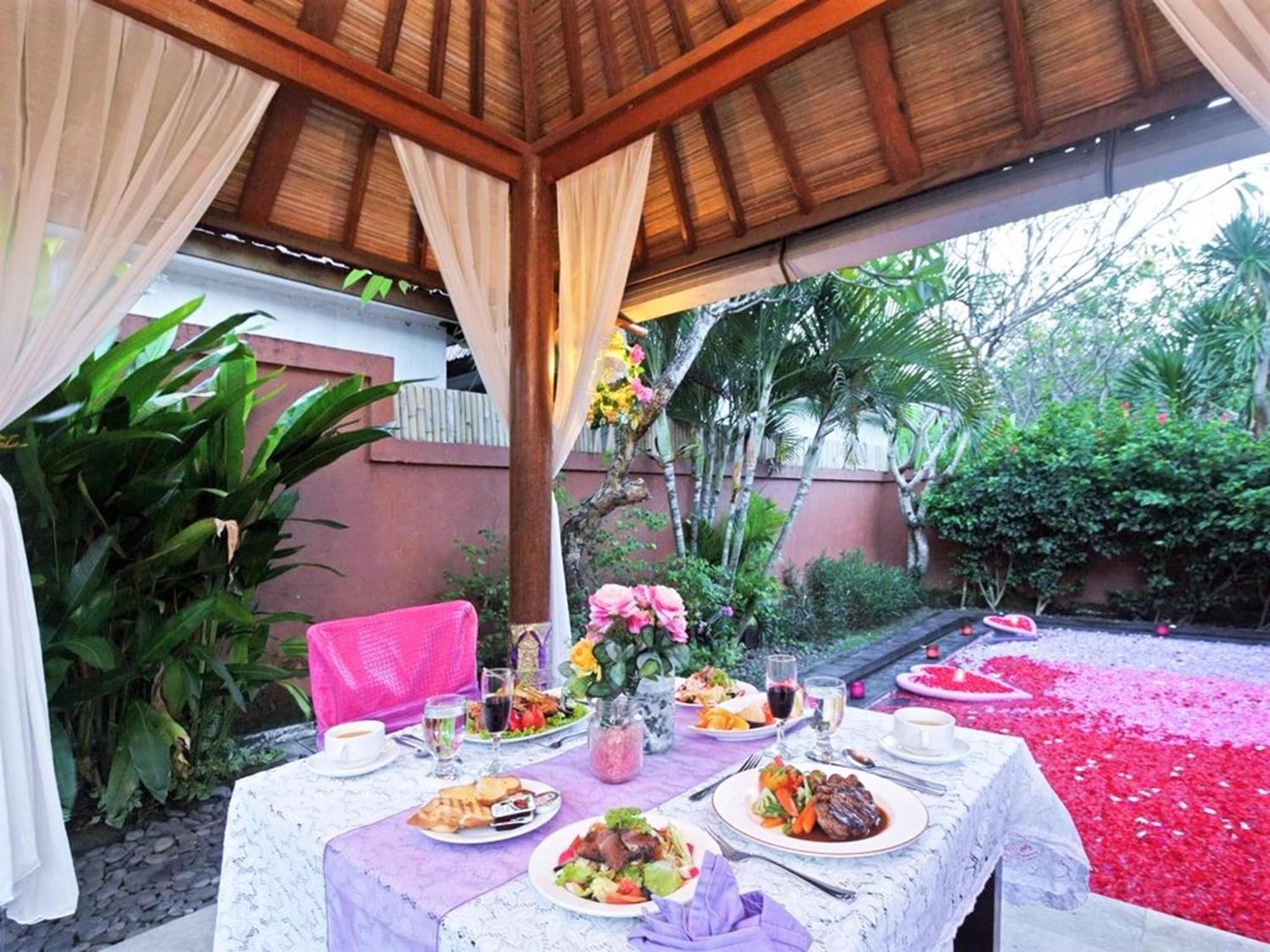 סמיניאק One Bedroom Private Villa Kuta מראה חיצוני תמונה