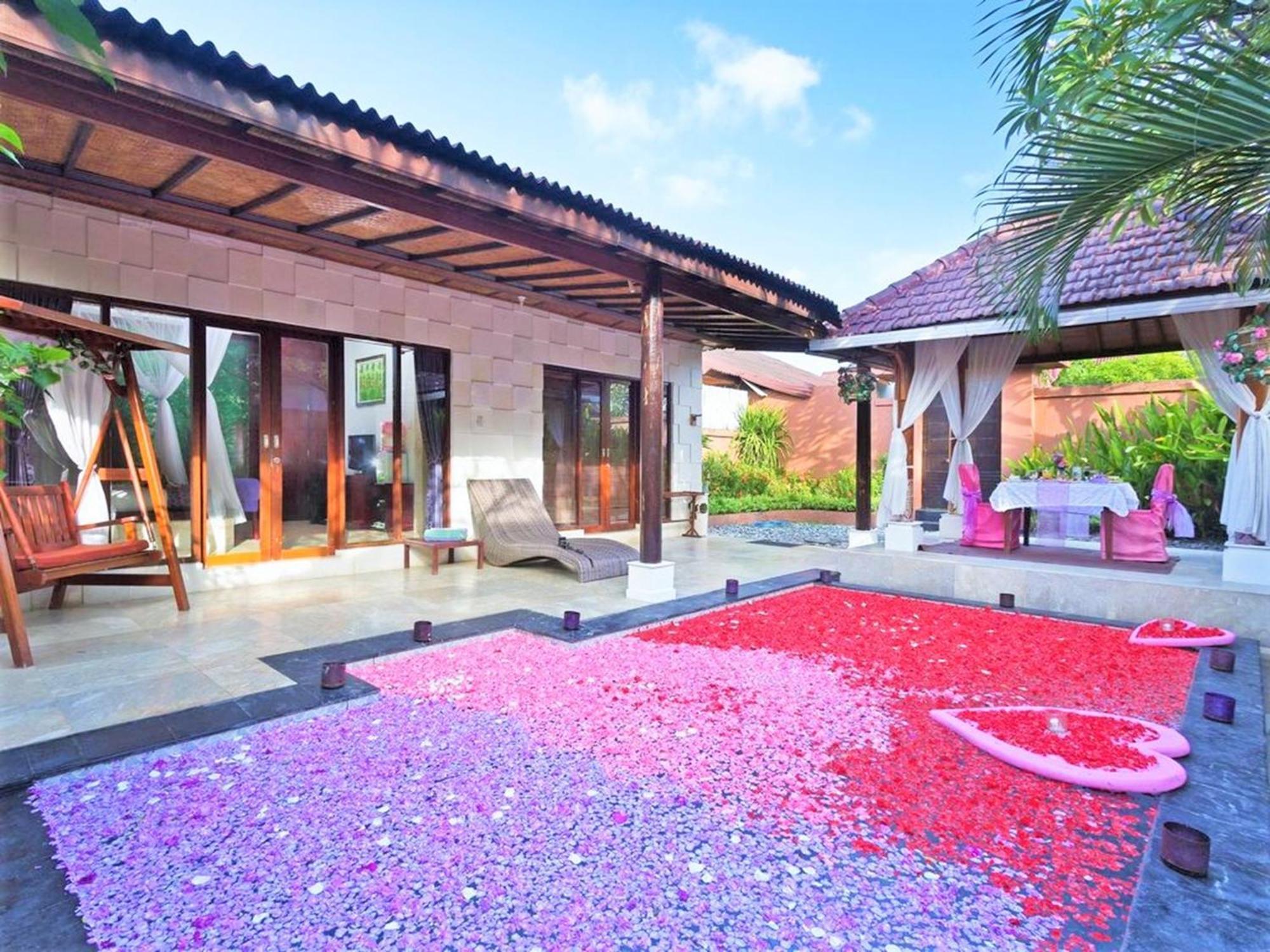 סמיניאק One Bedroom Private Villa Kuta מראה חיצוני תמונה