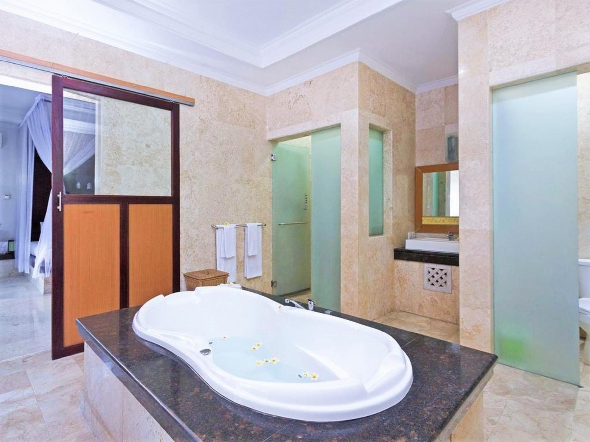 סמיניאק One Bedroom Private Villa Kuta מראה חיצוני תמונה