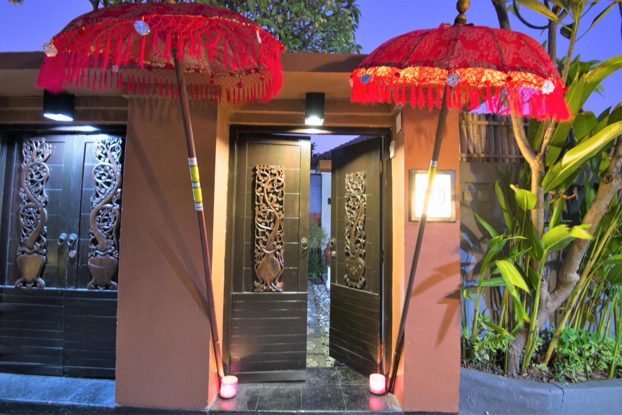 סמיניאק One Bedroom Private Villa Kuta מראה חיצוני תמונה